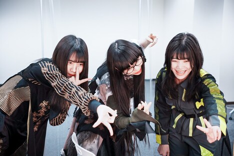 MiDORiKO EMPiRE（EMPiRE）、ユイ・ガ・ドクソン（GO TO THE BEDS）、セントチヒロ・チッチ（BiSH）。