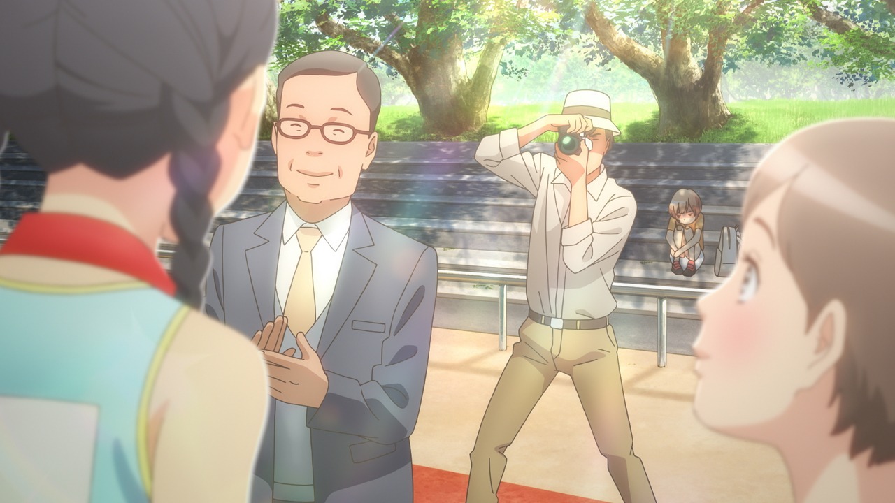 「レインボーファインダー」第1話「レンズ越しの想い」のワンシーン。