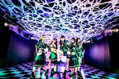 MIGMA SHELTER無観客ニコ生配信レイヴで100分間ノンストップダンス、椅子卒業レイヴも開催決定