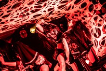 MIGMA SHELTER「flip side」の様子。（撮影：Masayo）