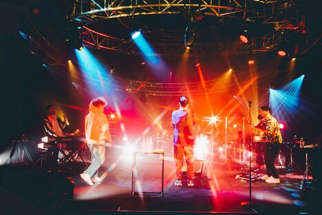 Nulbarich「Nulbarich Live Streaming 2020（null）」より。