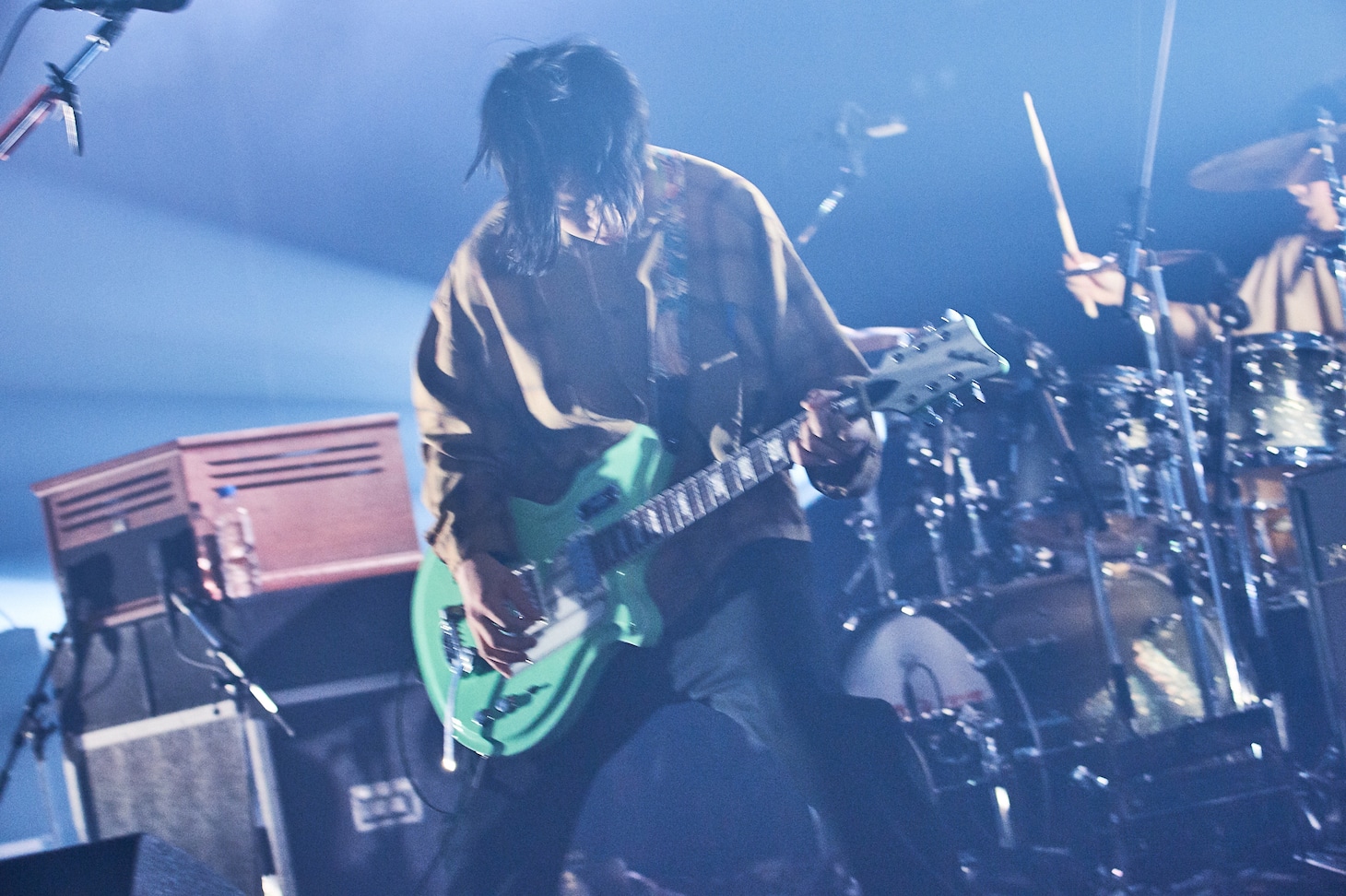 はっとり（Vo, G）（撮影：酒井ダイスケ）