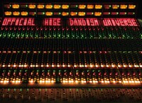 Official髭男dism「Universe」CD＋Live DVD / Blu-ray盤ジャケット