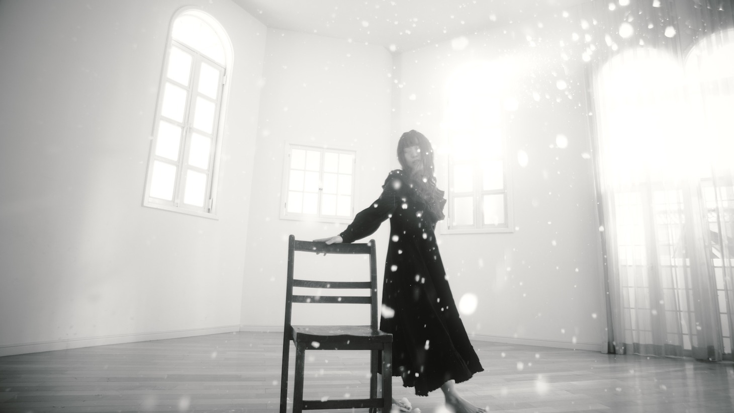 NELN「snow light」ミュージックビデオより。