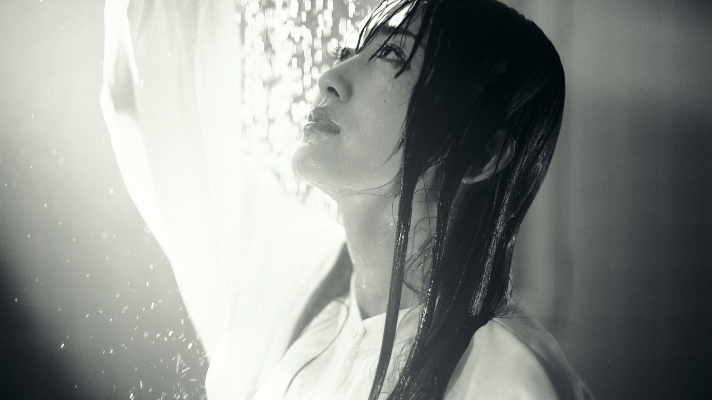 NELN「snow light」ミュージックビデオより。