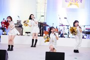 BEYOOOOONDS(撮影:曽我美芽)