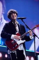 真田佑馬（G, Vo）（撮影：前田学）