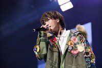 安井謙太郎（Vo）（撮影：前田学）