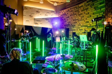 XIIX（Photo by Viola Kam［V'z Twinkle］）