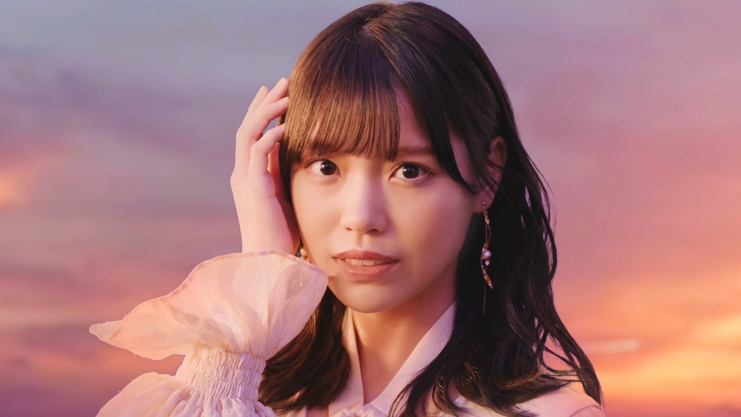 STU48「独り言で語るくらいなら」ミュージックビデオより。
