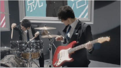 「どんなシーンでも篇 メンズ」より。