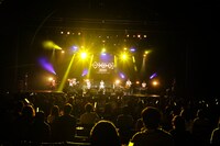 「飯塚昌明 ANNIVERSARY LIVE “e-XPO 2020”」の様子。（撮影：キセキミチコ）