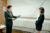 高知県観光特使就任式の様子。