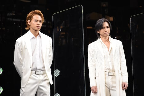 上田竜也と堂本光一。