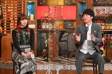 左から安倉さやか、北山陽一（ゴスペラーズ）。(c)テレビ朝日