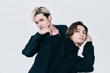 左から与那嶺瑠唯、神谷健太。（撮影：曽我美芽）