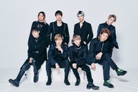 上段左から鈴木昂秀、陣、長谷川慎、浦川翔平、下段左より岩谷翔吾、RIKU、吉野北人、後藤拓磨。（撮影：曽我美芽）