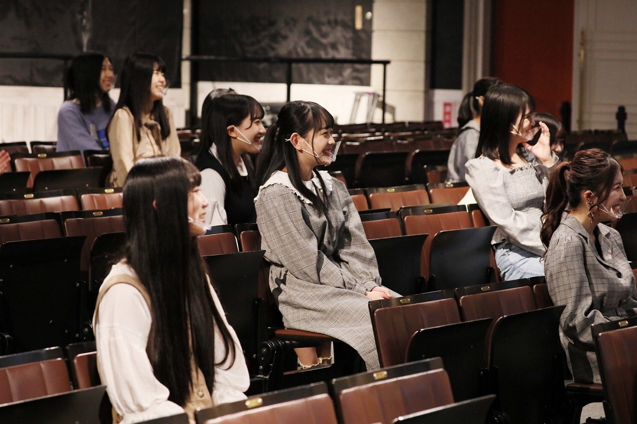 イベントを見守る候補メンバー。 (c)2021 Zest,Inc.