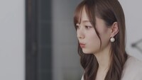 「僕たちは居場所を探して」より、梅澤美波。(c)Hulu/乃木坂46LLC.