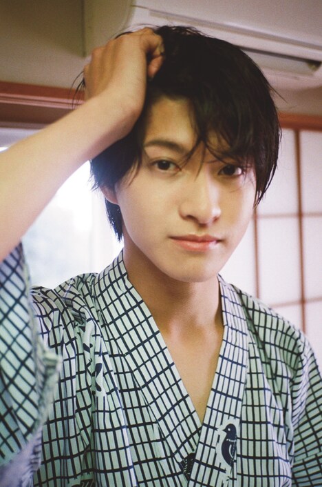 「さくらしめじオフィシャルカレンダー2021.4→2022.3」掲載画像(c)SDP