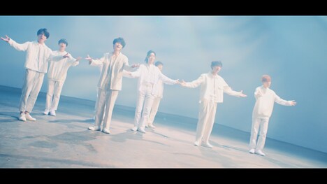 円神「Say Your Name」ミュージックビデオより。