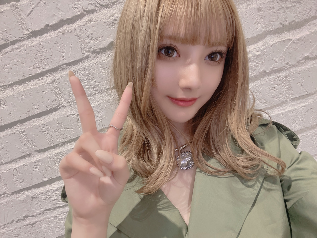 安斉かれん