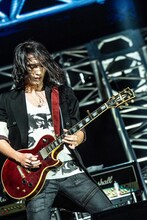 鈴木重伸（THE ORAL CIGARETTES）（撮影：ハタサトシ）