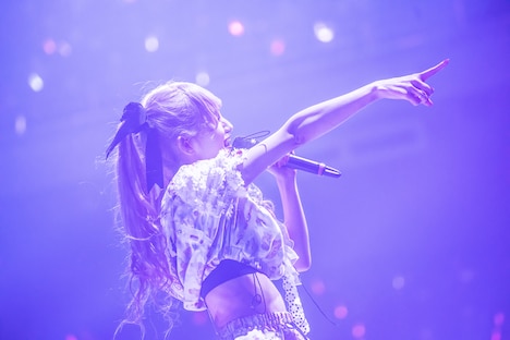 西井万理那(Photo by Masayo)