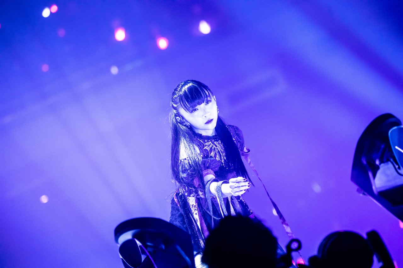 雅雀り子（Photo by Masayo）