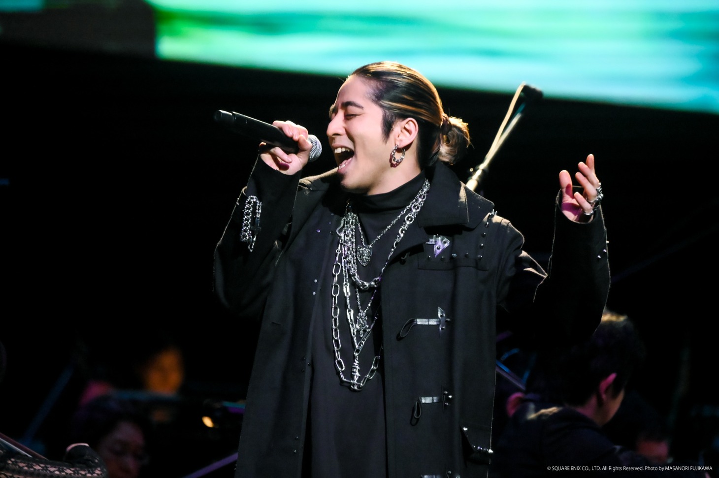Yosh（Survive Said The Prophet）（Photo by MASANORI FUJIKAWA）