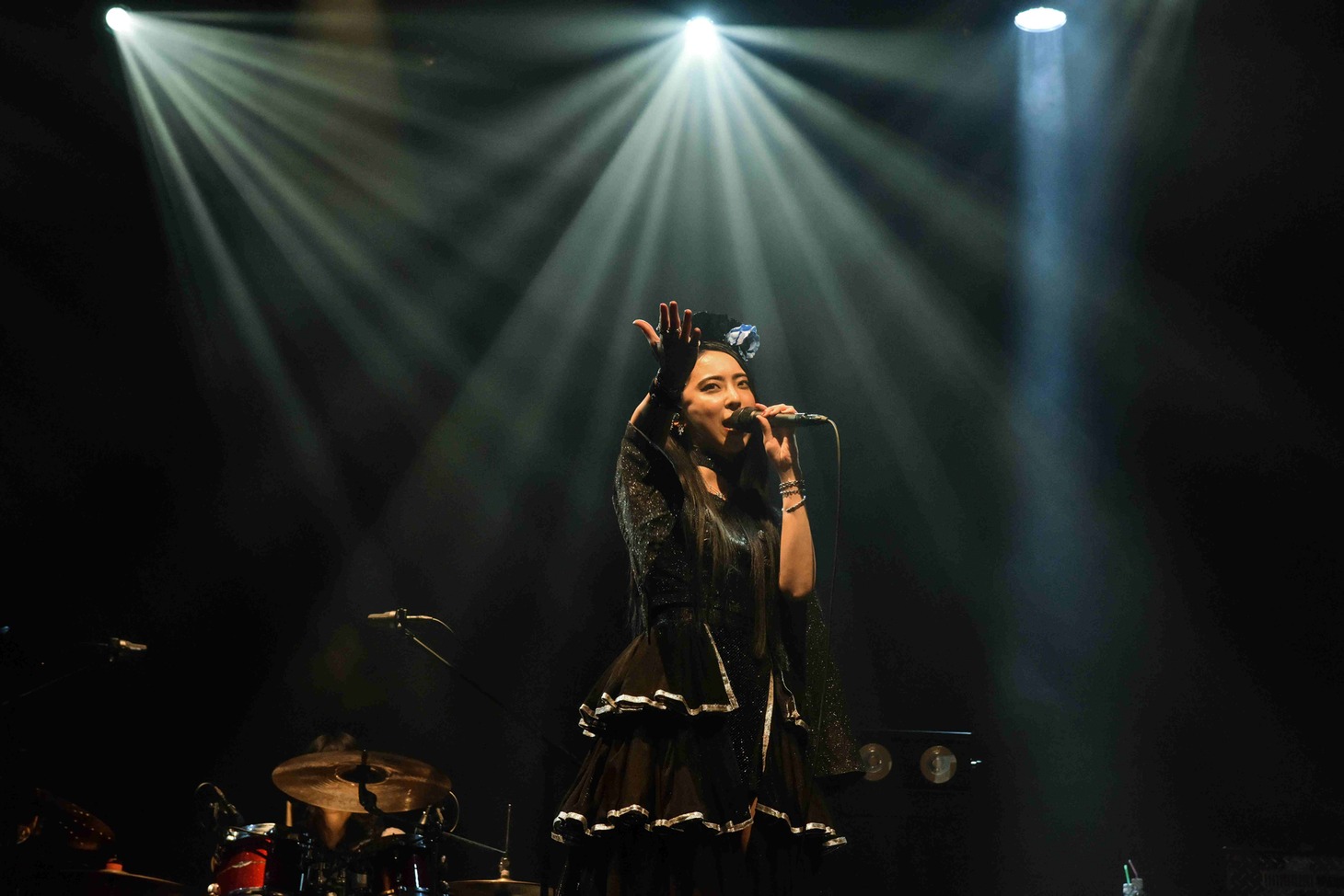 SAIKI（Vo）（Photo by MASANORI FUJIKAWA）