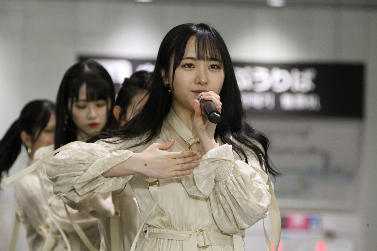石田千穂 (c)STU/KING RECORDS