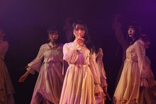 STU48号で「独り言で語るくらいなら」をパフォーマンスするSTU48。(c)STU/KING RECORDS