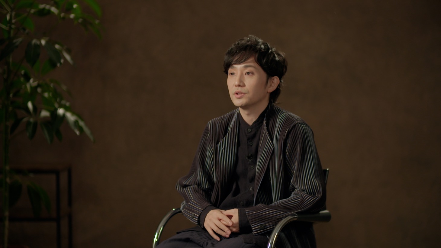 「TALK SESSION about "WHO?"」より水野良樹（G）。