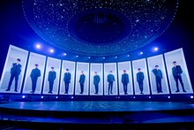 JO1「STARLIGHT DELUXE」の様子。 (c) LAPONE ENTERTAINMENT