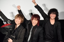 左から影山ヒロノブ、きただにひろし、福山芳樹。