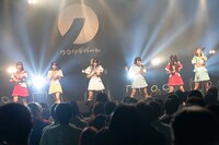 「クマリデパート6thワンマンライブおいでよ！こころのデパート『宇宙規模のアイを叫ぶ！-終わらない餅つき大会の後に-』」の様子。（Photo by Jumpei Yamada）