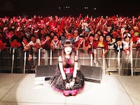 上坂すみれデビューイベントの様子。