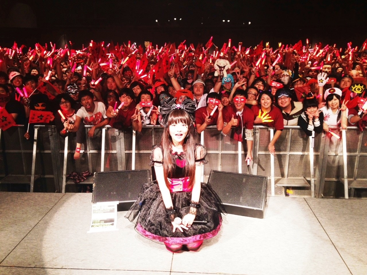 上坂すみれデビューイベントの様子。