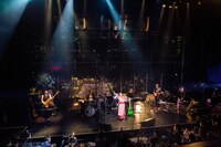 降幡愛「Ai Furihata "Trip to BIRTH”」の様子。