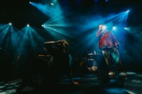 KANと瑛人。（撮影：勝永裕介）