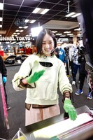 「CHUNITHM」に初挑戦するのっちさん。