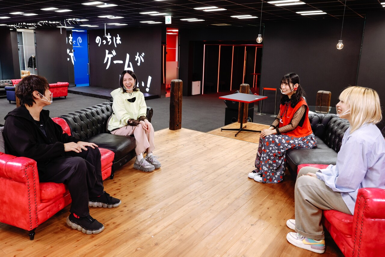 左からピエール中野さん、のっちさん、古川未鈴さん、Rachelさん。