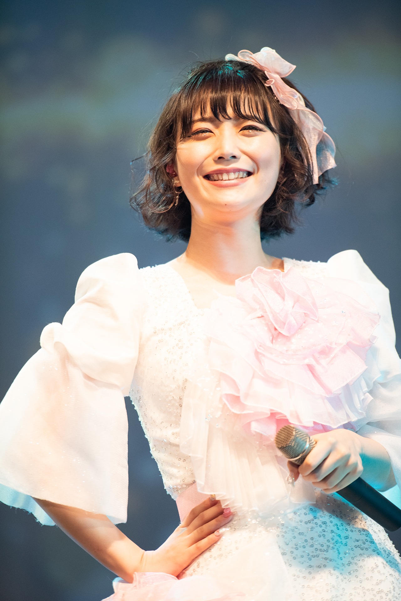 小山ひな