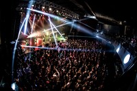 MIGMA SHELTER「Hyper Bridge!!」の様子。（撮影：Masayo）