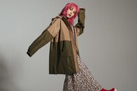 KiU 2021ビジュアルよりMAMI（SCANDAL）。