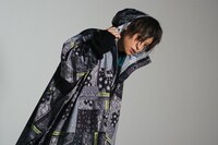 KiU 2021ビジュアルより山中拓也（THE ORAL CIGARETTES）。