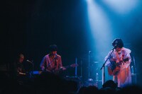 ROTH BART BARON「Tour 2020-2021『極彩色の祝祭』」東京公演の様子。（撮影：廣田達也）