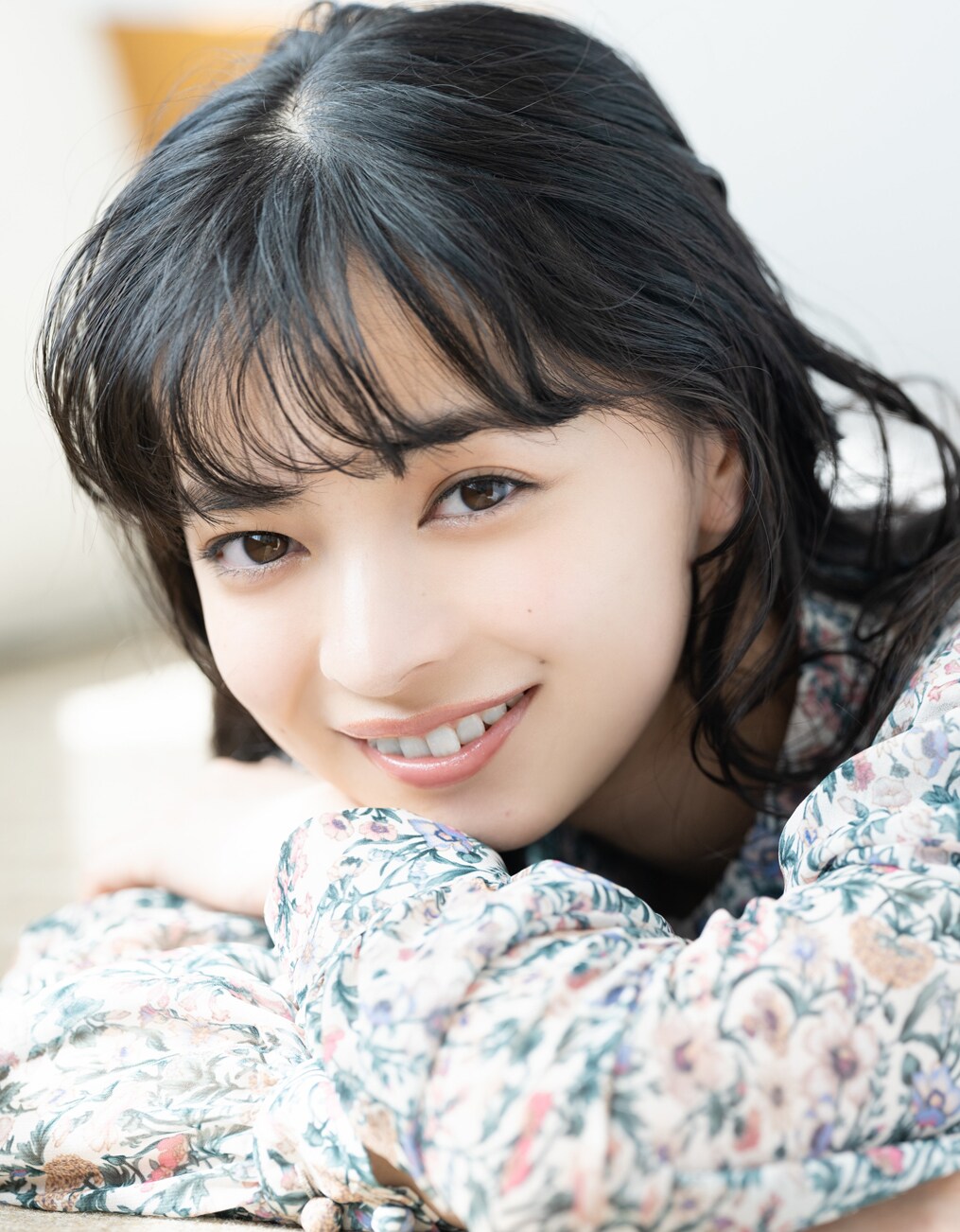 すっぴん磨くアンジュルム上國料萌衣が「クラブ すっぴんシリーズ」新