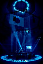 まらしぃ「marasy piano live in BUDOKAN」の様子。まらしぃ「marasy piano live in BUDOKAN」の様子。（Photo by ishizaka daisuke）